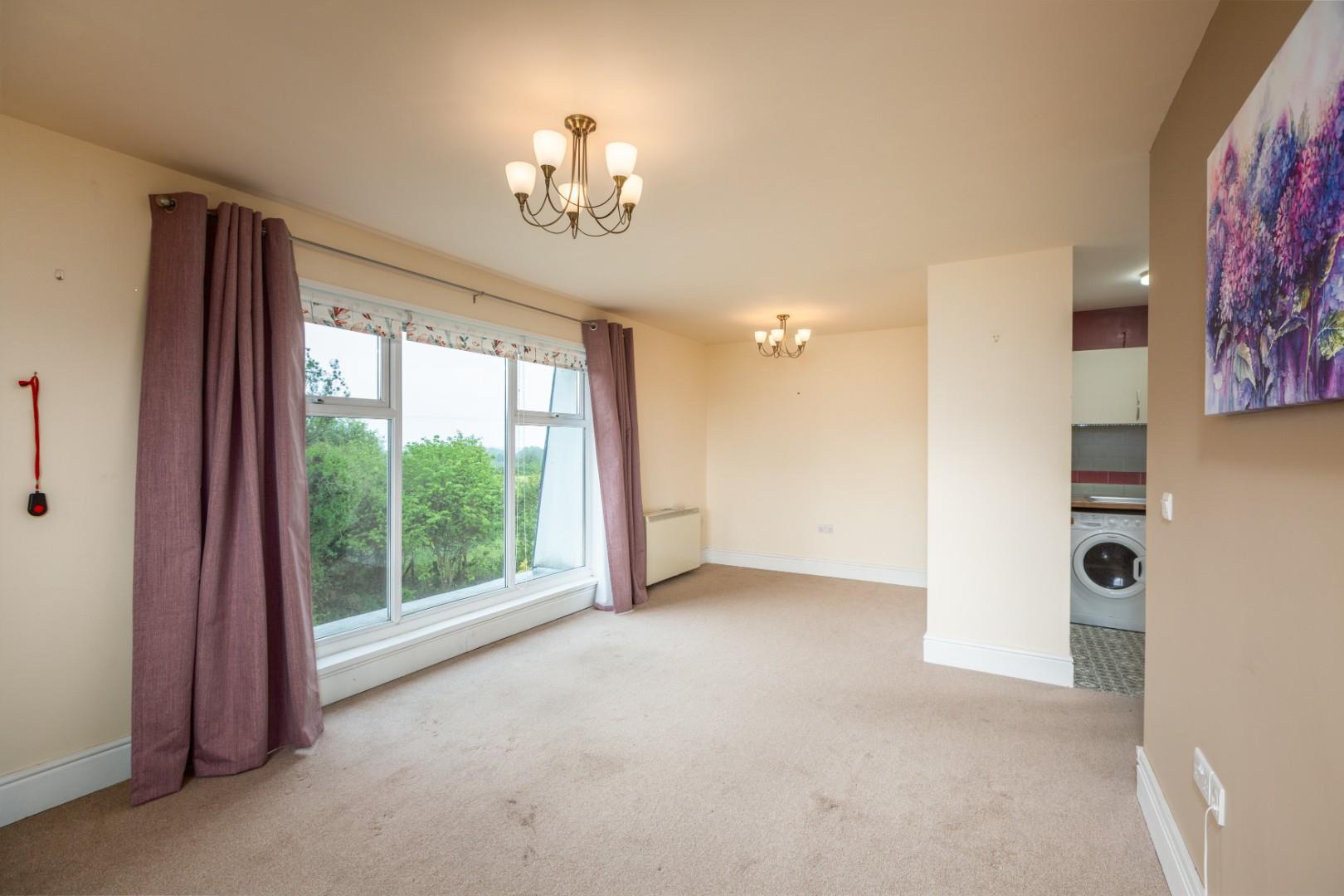 Clyne Common, Swansea, SA3 3JB